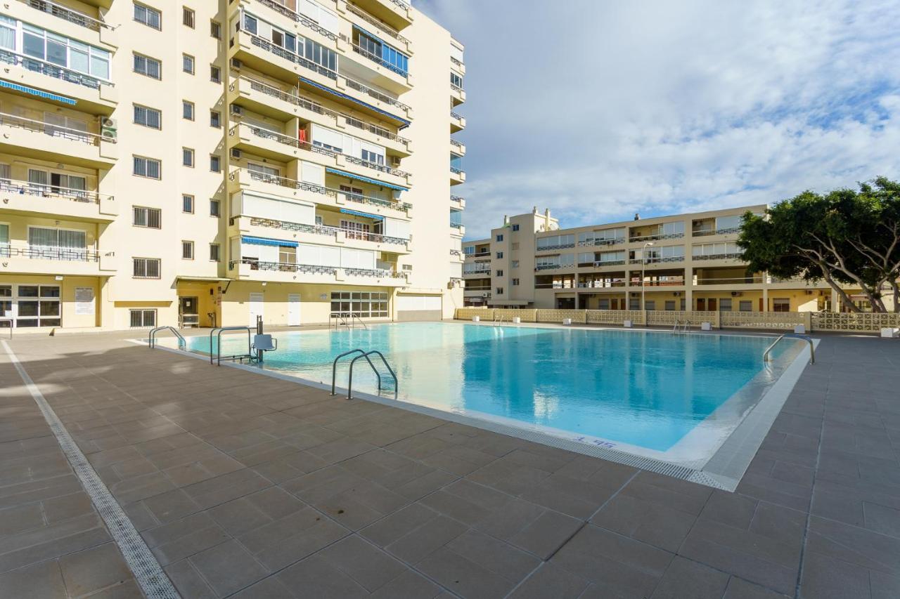 Malagasuite Carihuela Seaviews Torremolinos Exteriör bild